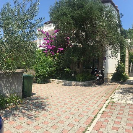Apartments Matusan Palit Екстериор снимка