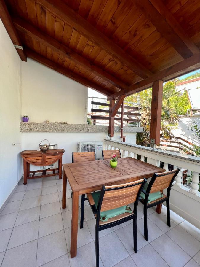 Apartments Matusan Palit Екстериор снимка