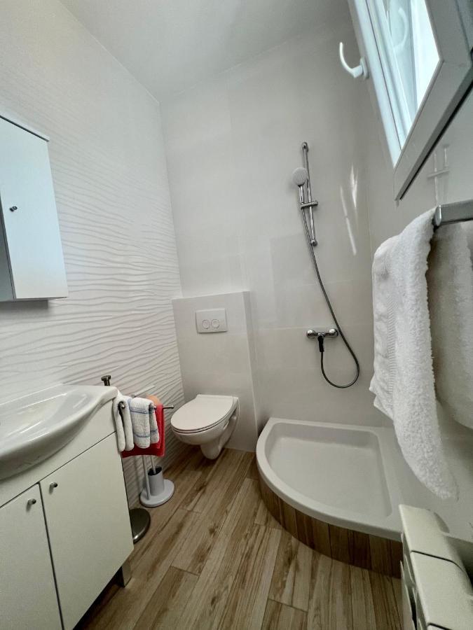 Apartments Matusan Palit Екстериор снимка