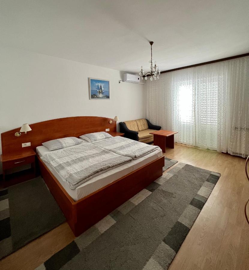 Apartments Matusan Palit Екстериор снимка