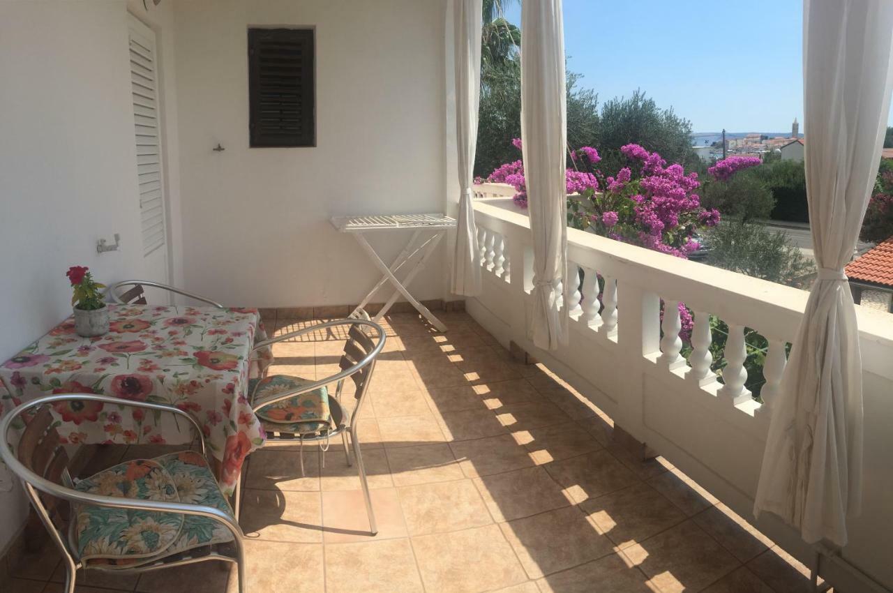 Apartments Matusan Palit Екстериор снимка
